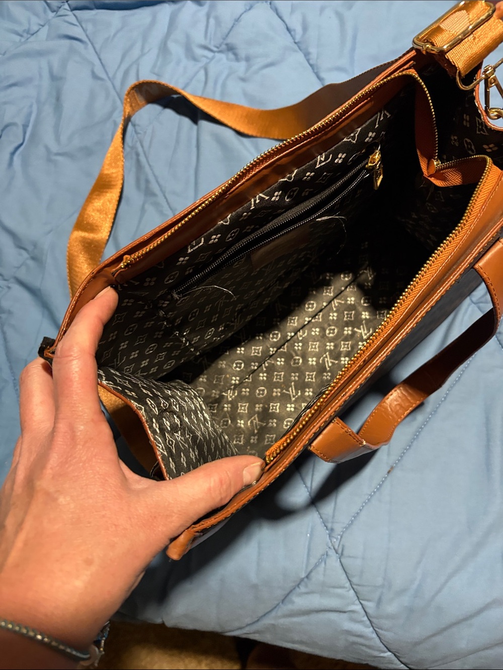 Brown Checkered Tote Bag with Tan Trim - Picture 2 of 2